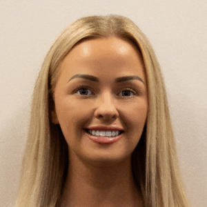 Picture of Holly Lewis